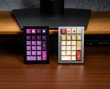 Load image into Gallery viewer, Stars21 Wireless QMK/VIA Numpad
